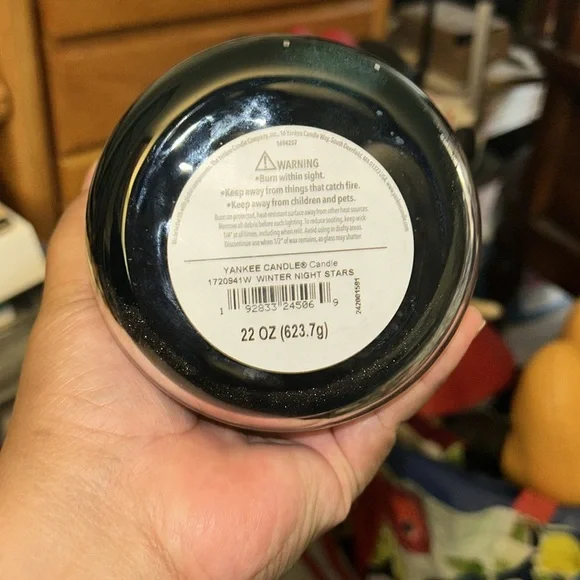 NWT Yankee Candle Winter Night Stars. 22oz - Picture 6 of 8
